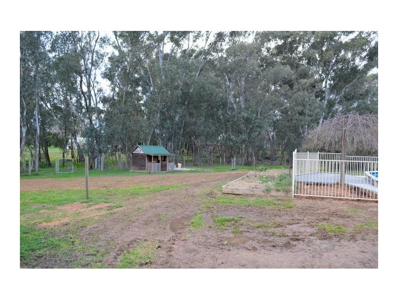 29 Orchard Drive, Strathfieldsaye VIC 3551