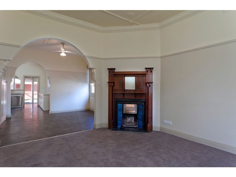 189 High Street, Kangaroo Flat VIC 3555