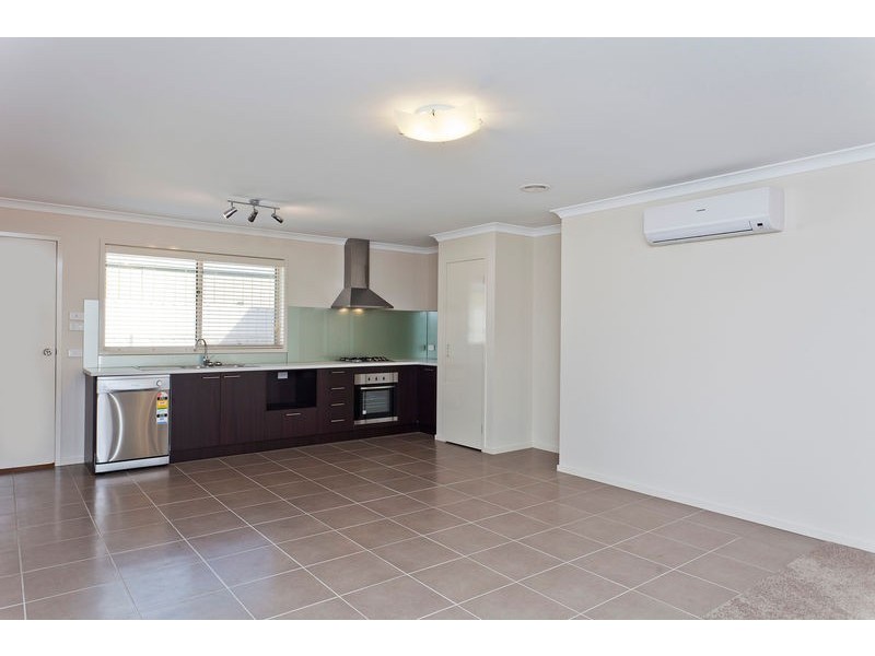 2/189 High Street, Kangaroo Flat VIC 3555