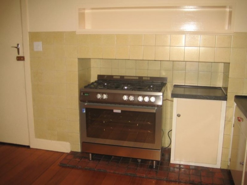 18 Maple Street, Golden Square VIC 3555