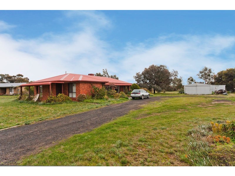 14 Main Street, Sebastian VIC 3556