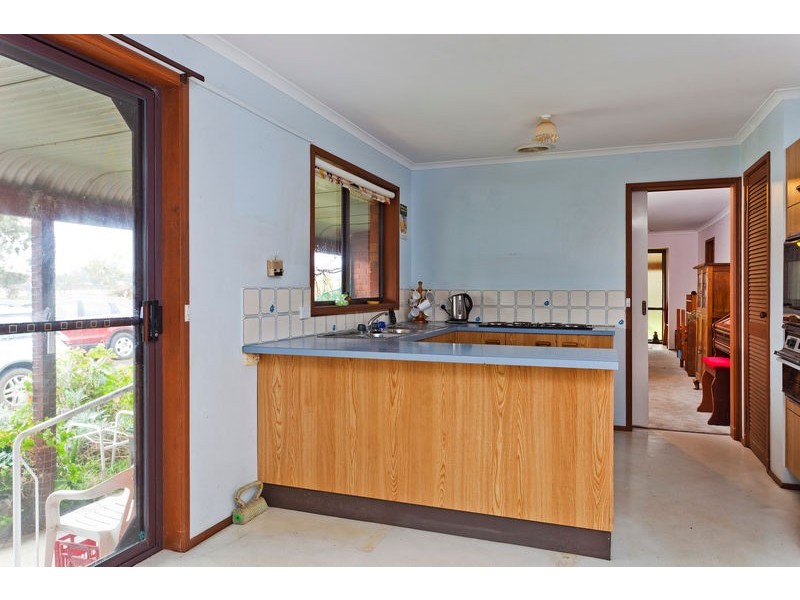 14 Main Street, Sebastian VIC 3556