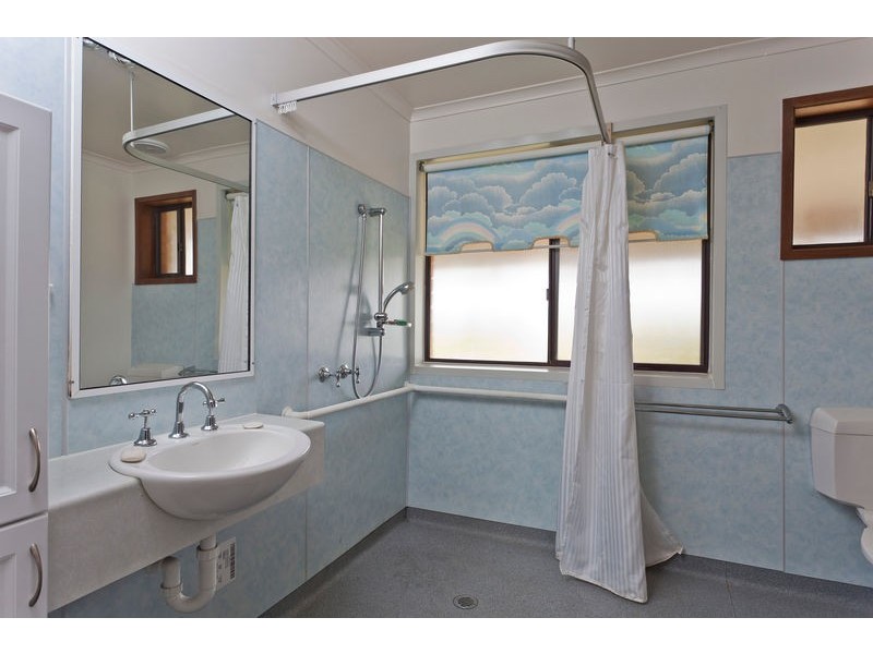 14 Main Street, Sebastian VIC 3556