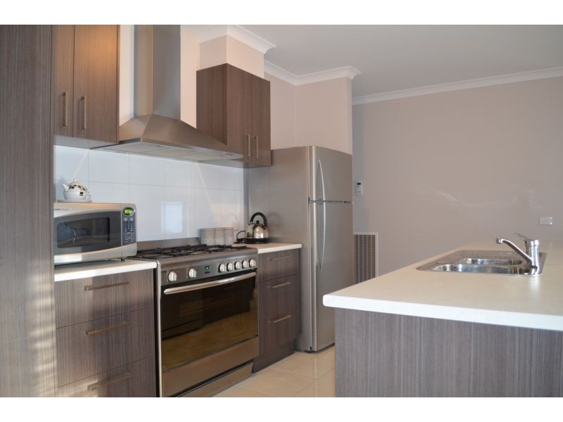 19 Arinya Close, Epsom VIC 3551