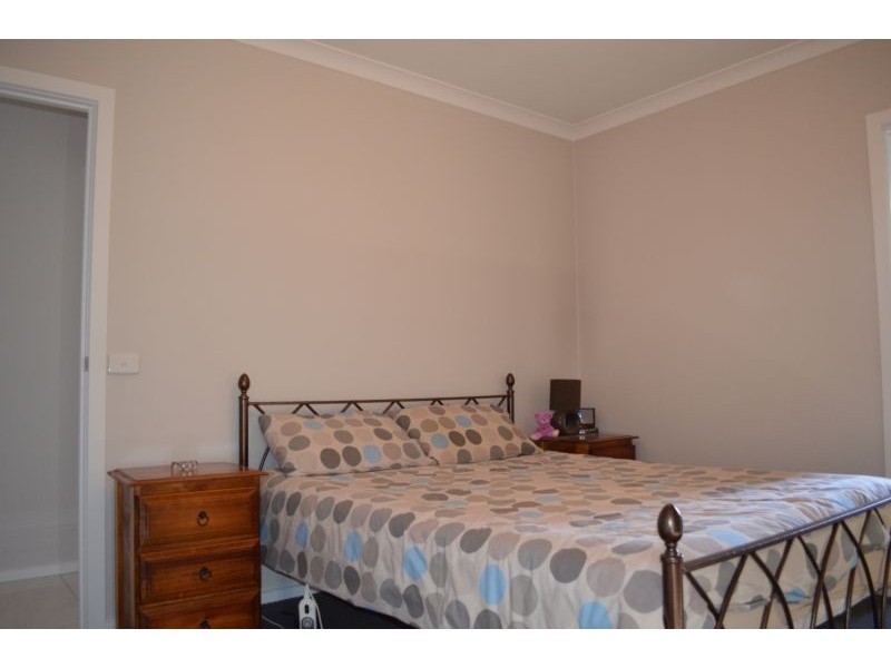 19 Arinya Close, Epsom VIC 3551