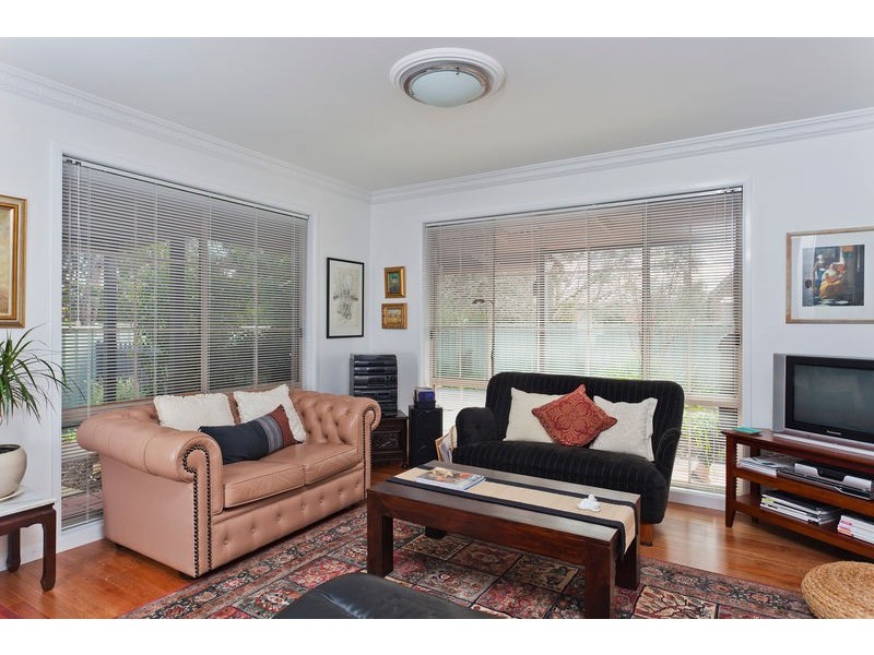 2/9 Laxdale Court, Kangaroo Flat VIC 3555
