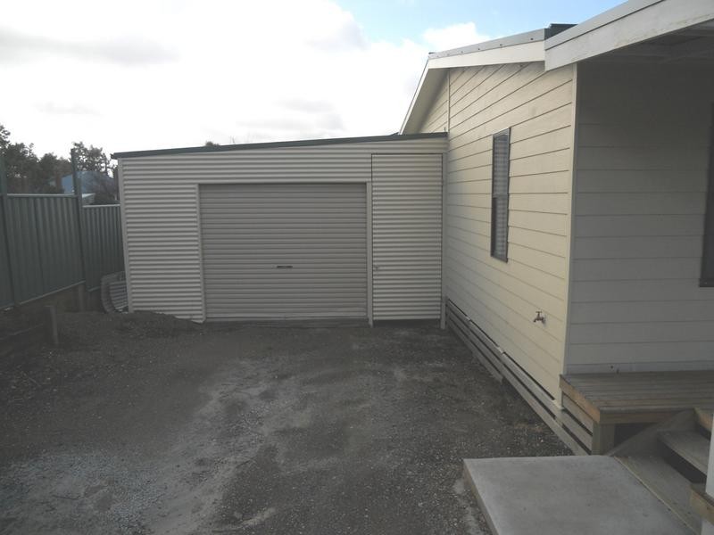6 Cross Street, Long Gully VIC 3550