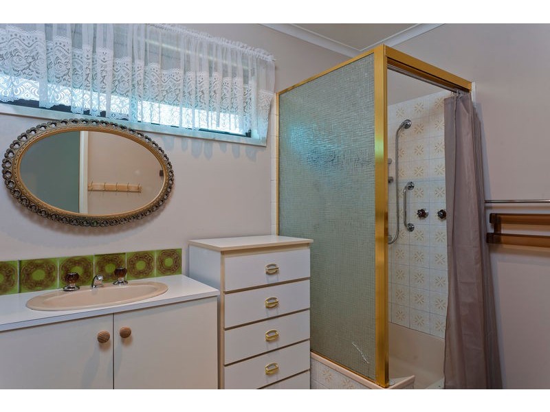 2/39 James Street, Strathdale VIC 3550