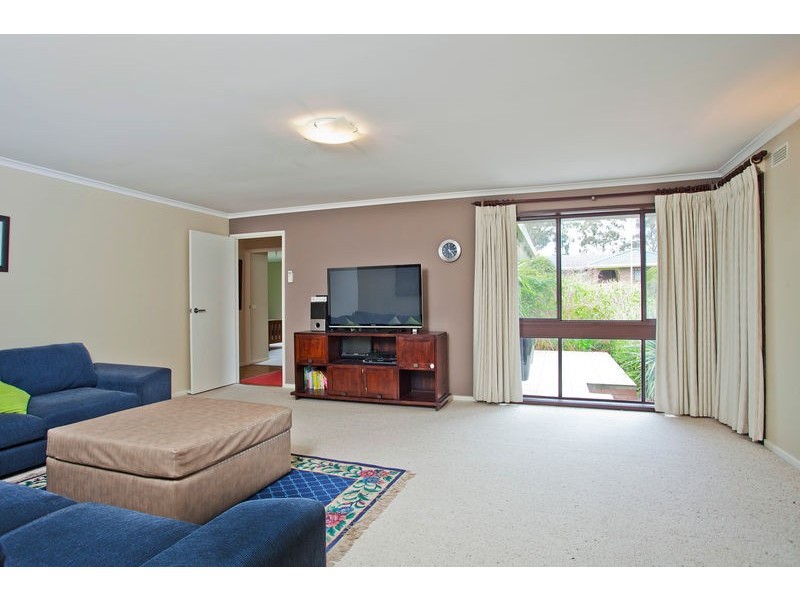 23 Cheriton Drive, Strathdale VIC 3550