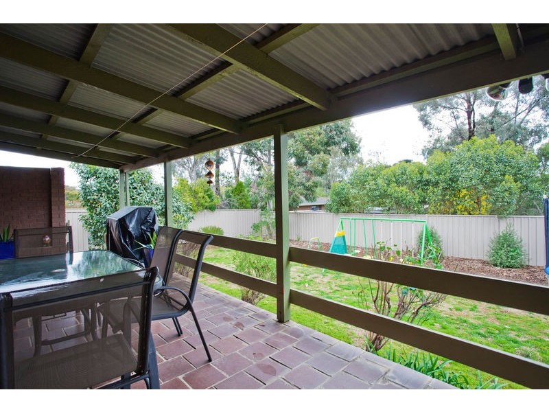 23 Cheriton Drive, Strathdale VIC 3550
