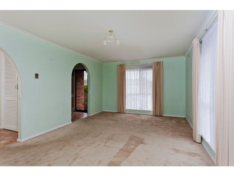 2/101 Neale Street, Flora Hill VIC 3550