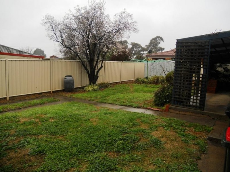 20 Clee Crescent, Strathdale VIC 3550