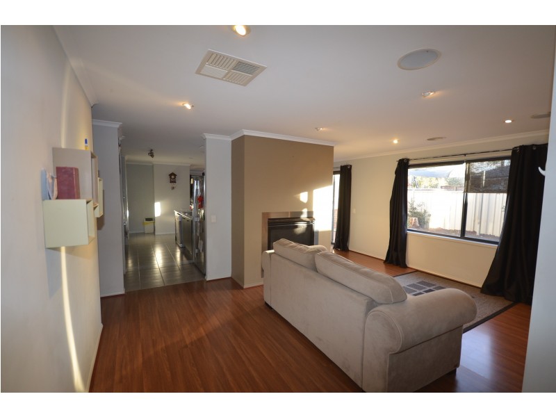 3 Botanical Drive, Epsom VIC 3551