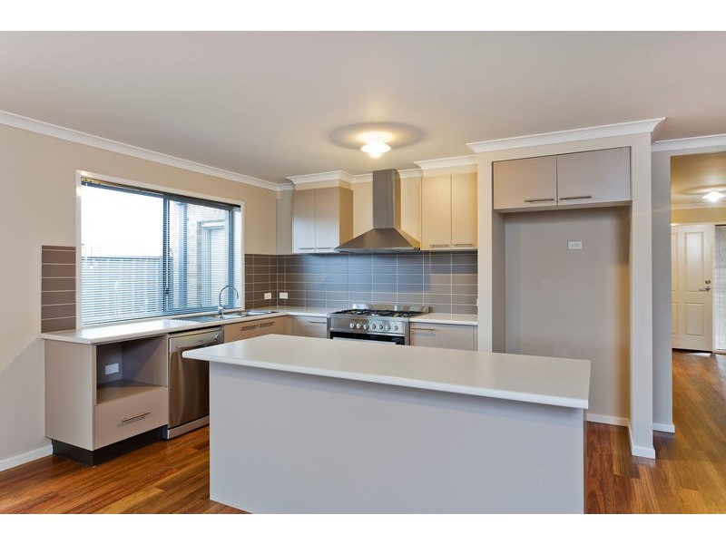 7 Roche Court, White Hills VIC 3550