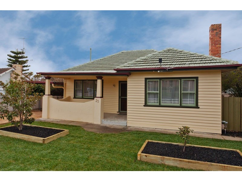 25 Mahon Avenue, Kennington VIC 3550