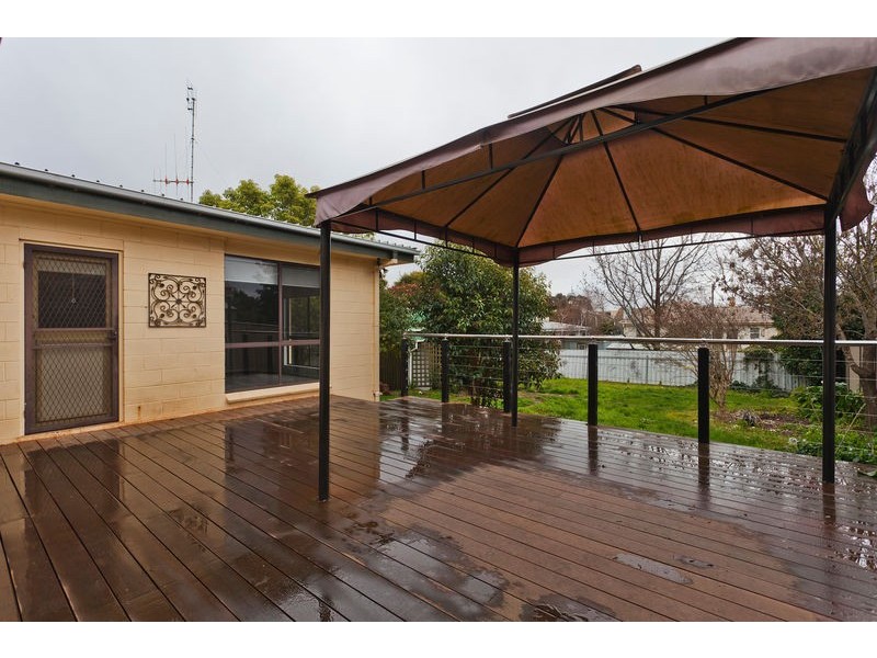 25 Mahon Avenue, Kennington VIC 3550