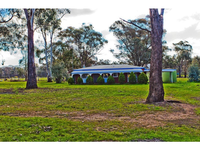 1389 Epsom Barnadown Road, Goornong VIC 3557