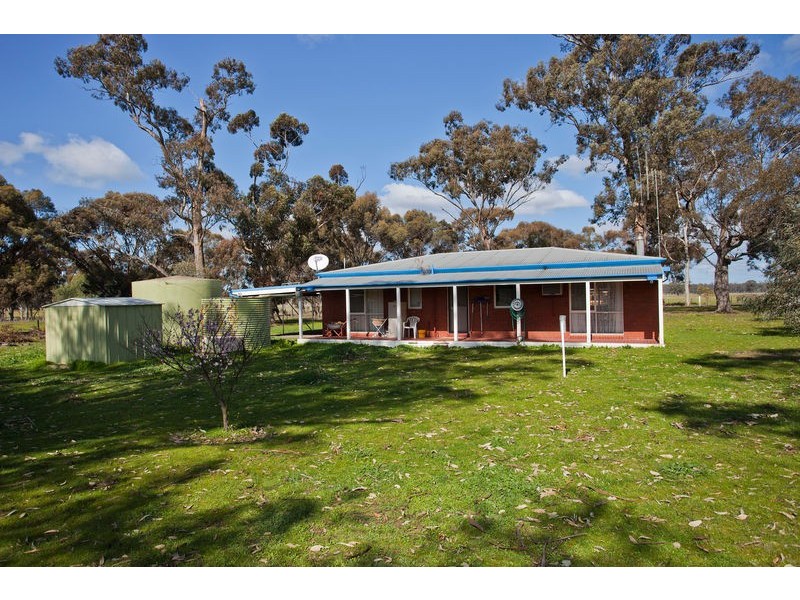 1389 Epsom Barnadown Road, Goornong VIC 3557