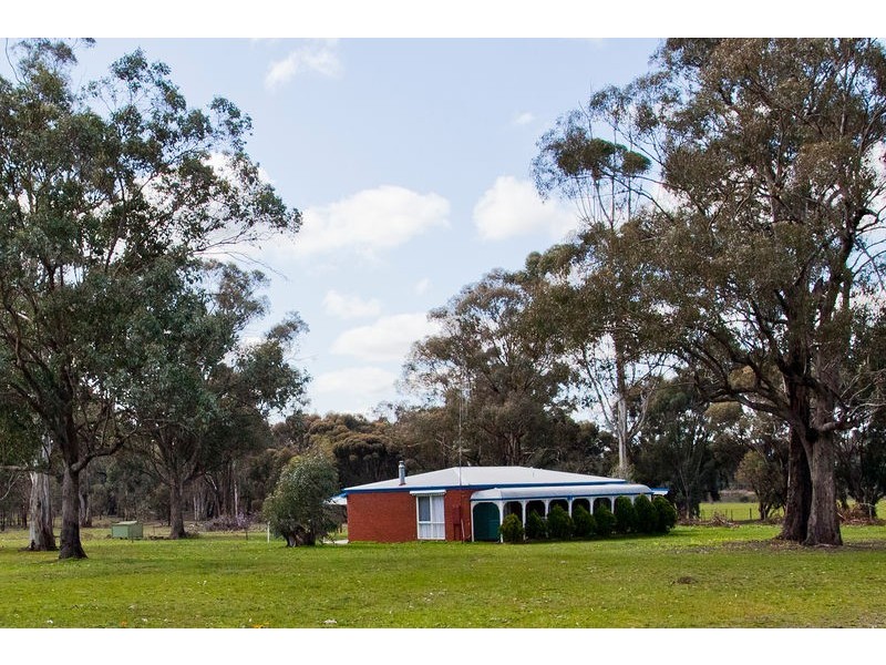 1389 Epsom Barnadown Road, Goornong VIC 3557