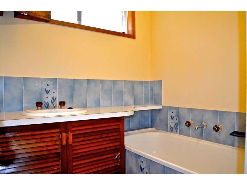 6/75 Somerville Street, Flora Hill VIC 3550