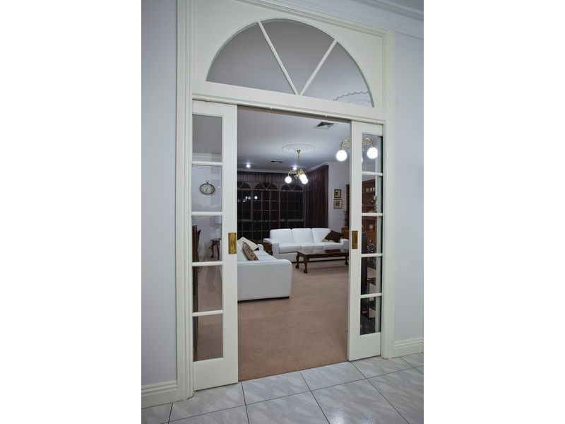 4 Essex Court, Strathdale VIC 3550