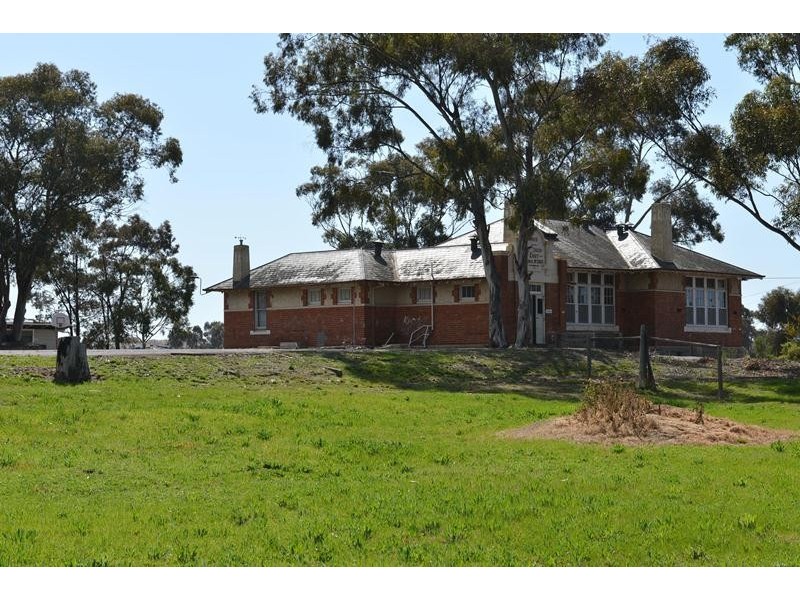 93 Strickland Road, Bendigo VIC 3550