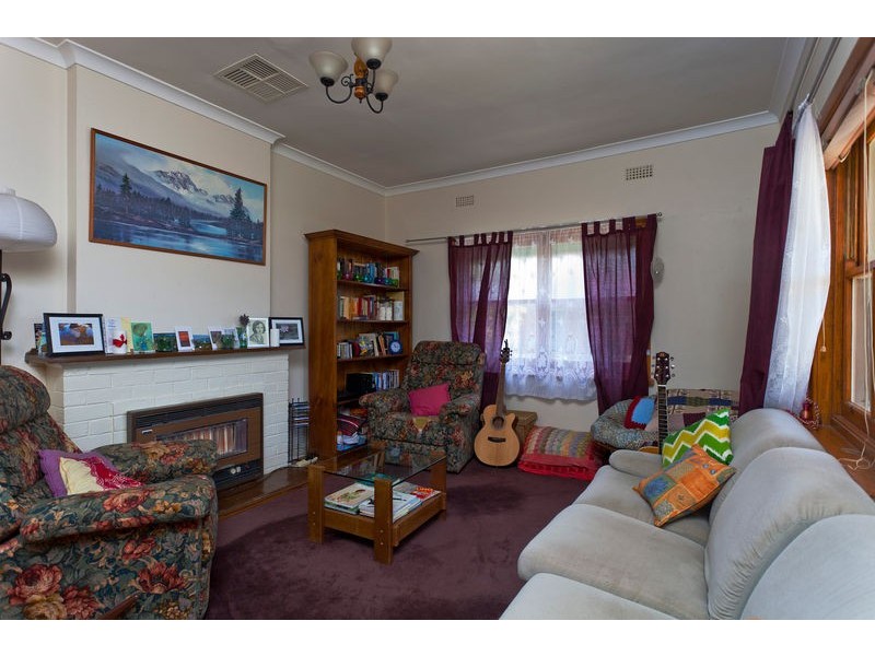 39 Churchill Avenue, Flora Hill VIC 3550