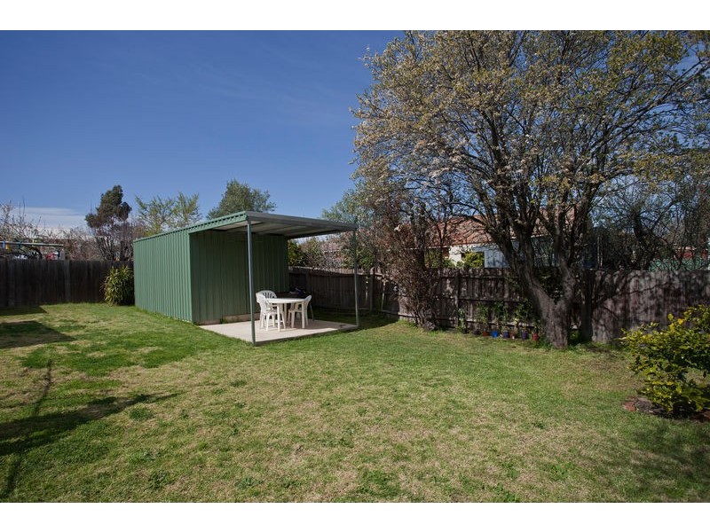 39 Churchill Avenue, Flora Hill VIC 3550