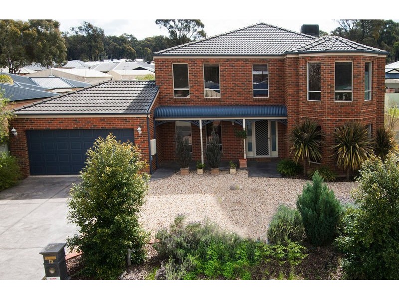 13 Kooringal Drive, Eaglehawk VIC 3556