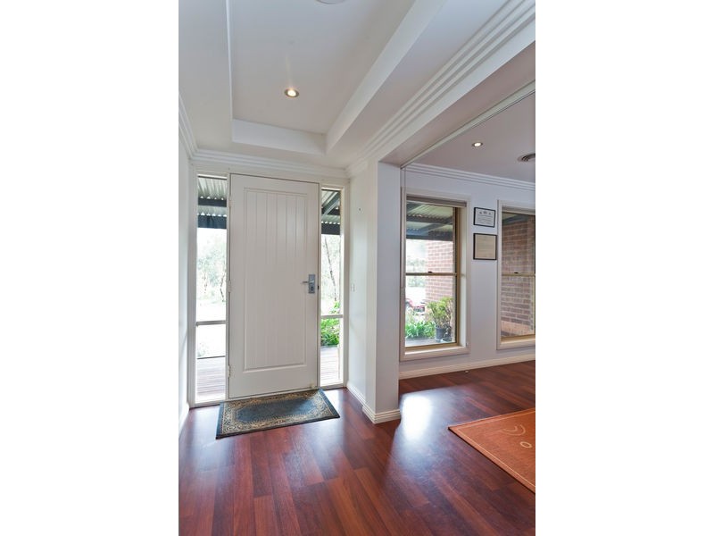 15 Bedarra Court, Maiden Gully VIC 3551