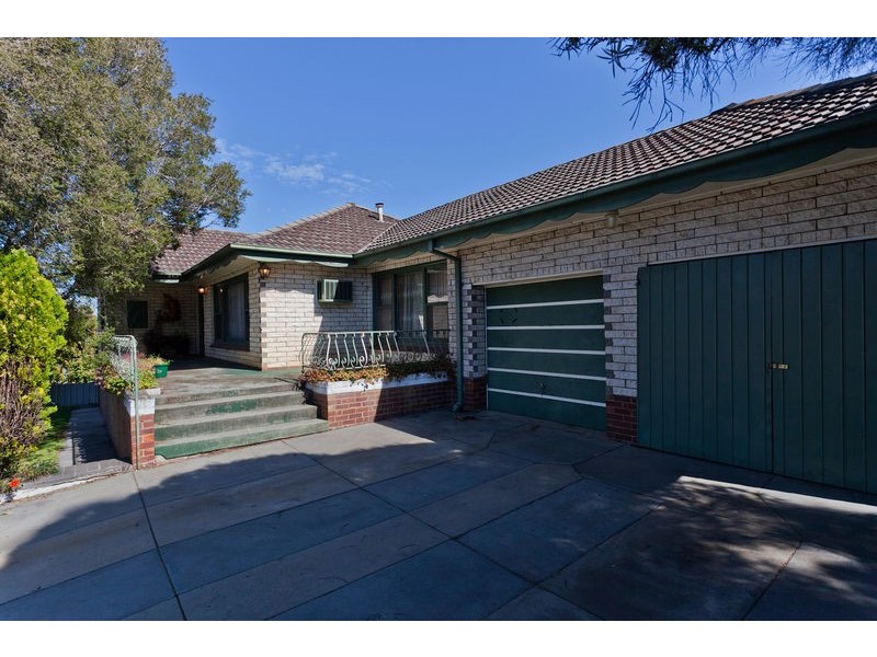 27 Semmens Street, Bendigo VIC 3550