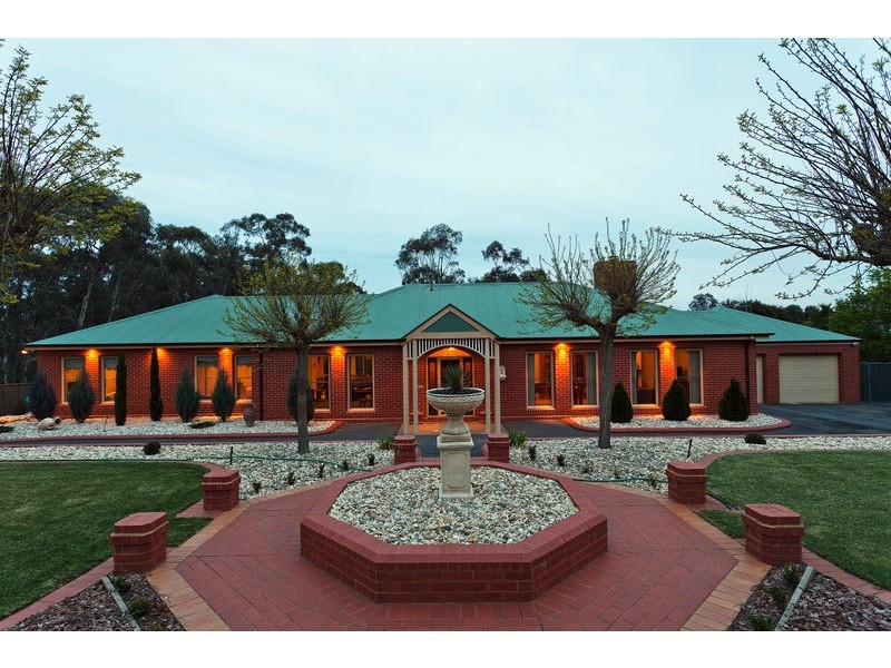 50 Watson Drive, Strathfieldsaye VIC 3551