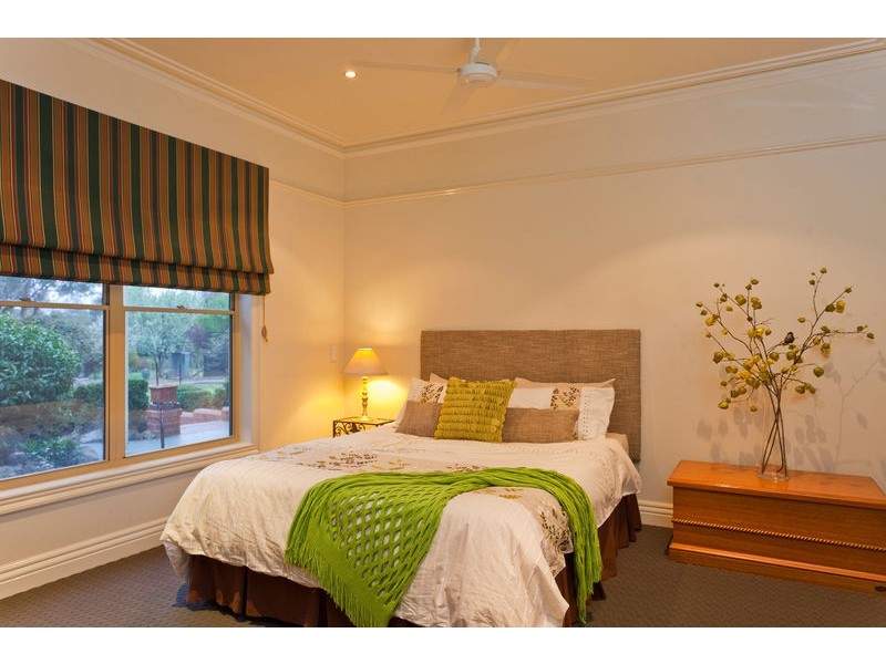 50 Watson Drive, Strathfieldsaye VIC 3551