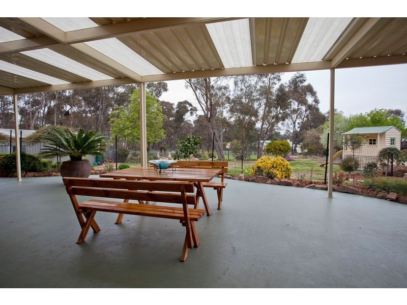 50 Watson Drive, Strathfieldsaye VIC 3551