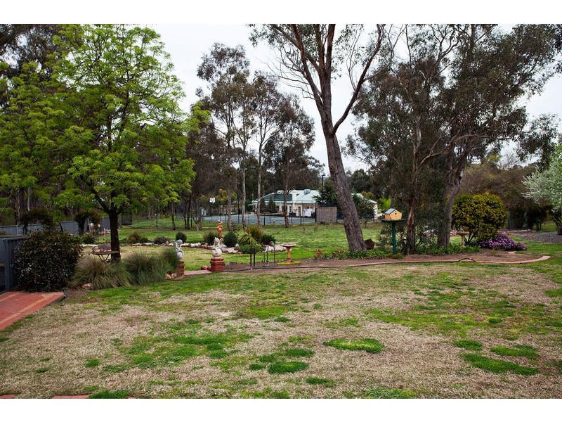 50 Watson Drive, Strathfieldsaye VIC 3551