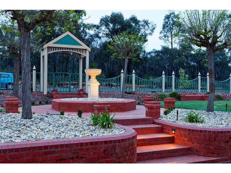 50 Watson Drive, Strathfieldsaye VIC 3551