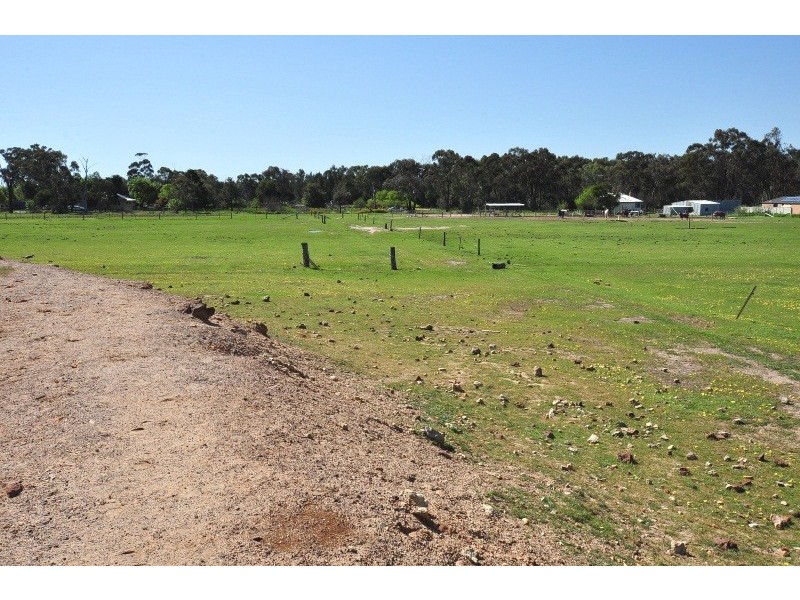 Cnr Howard Street and Bowles Road, Bendigo VIC 3550