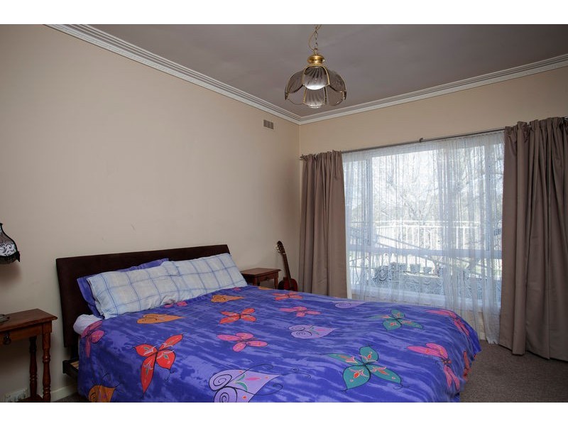 10 Specimen Hill Road, Golden Square VIC 3555