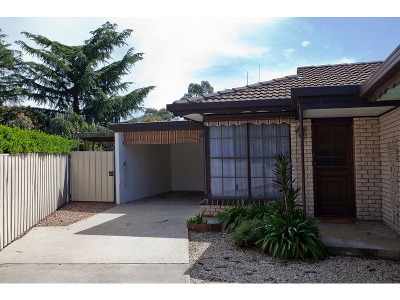 1/82 High Street, Kangaroo Flat VIC 3555