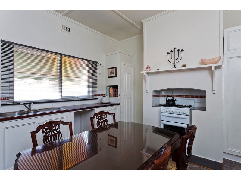 183 High Street, Kangaroo Flat VIC 3555