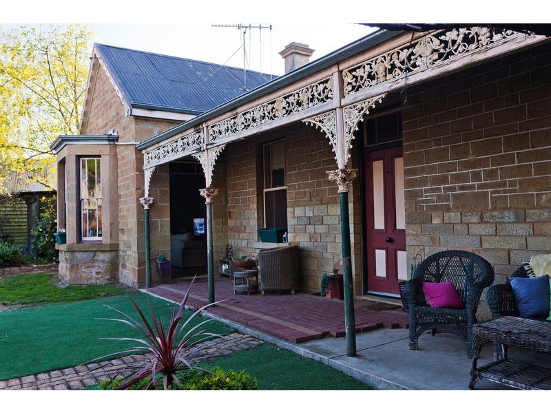 255 Mackenzie Street, Golden Square VIC 3555