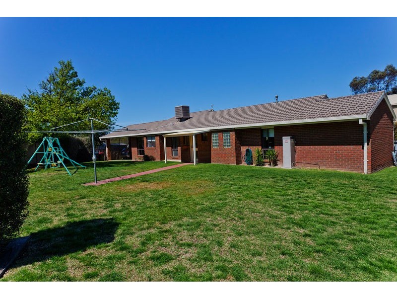 4 Shinda Court, Golden Square VIC 3555