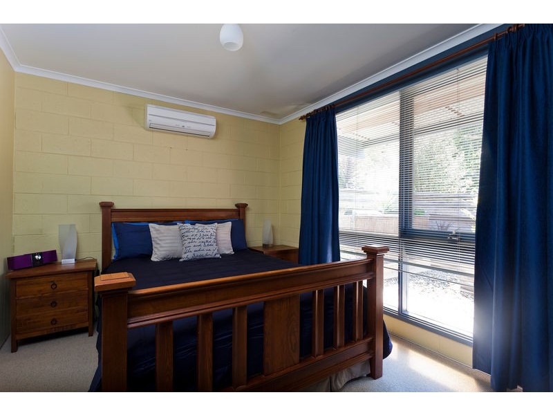 1/10 Richard Drive, Kangaroo Flat VIC 3555