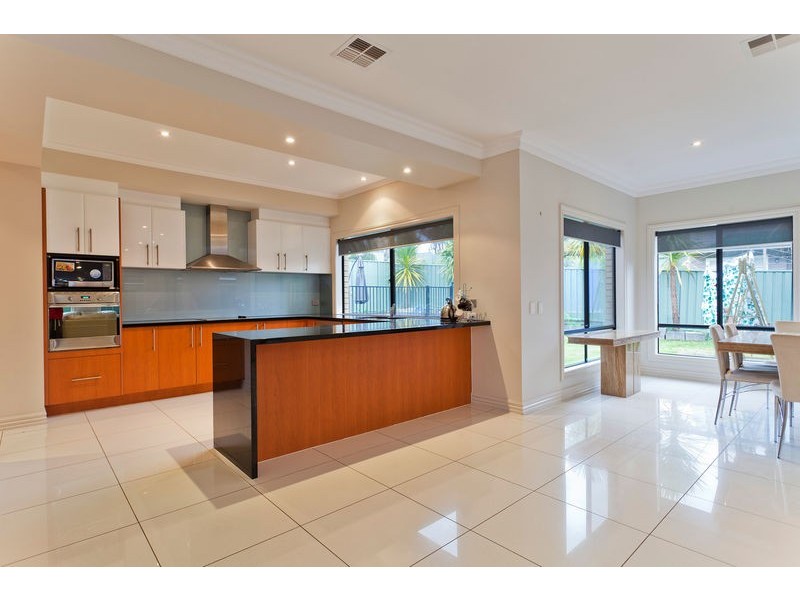3 Federation Terrace, Kennington VIC 3550