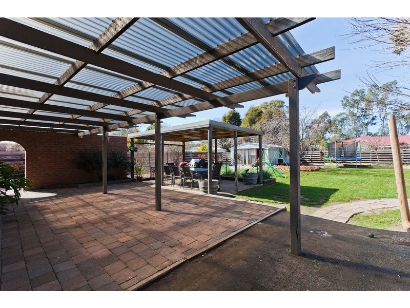 7 Sunset Drive, Strathfieldsaye VIC 3551