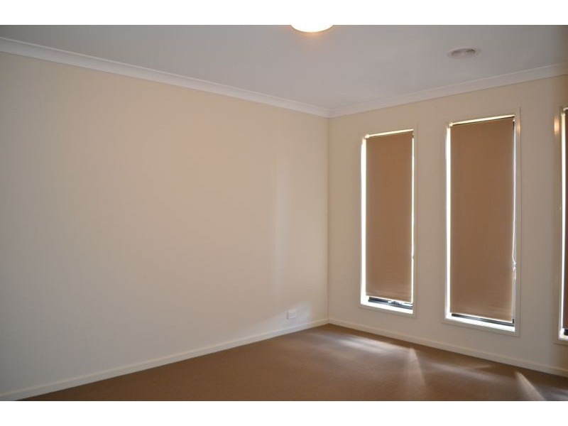 28 Belladonna Rises, Kangaroo Flat VIC 3555