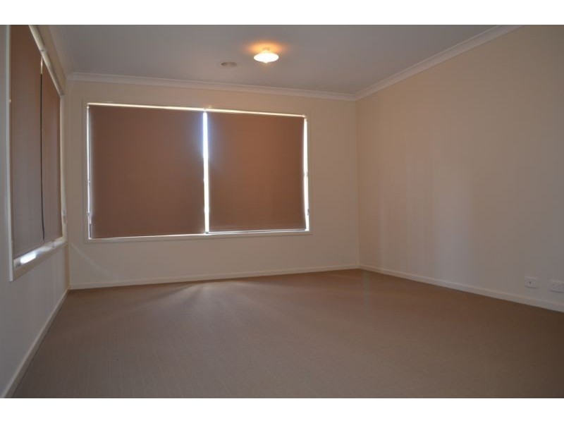 28 Belladonna Rises, Kangaroo Flat VIC 3555