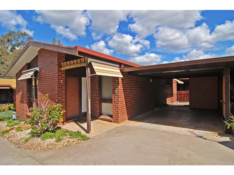 5/127 MacKenzie Street West, Golden Square VIC 3555