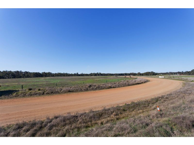 1535 McIvor Highway, Longlea VIC 3551
