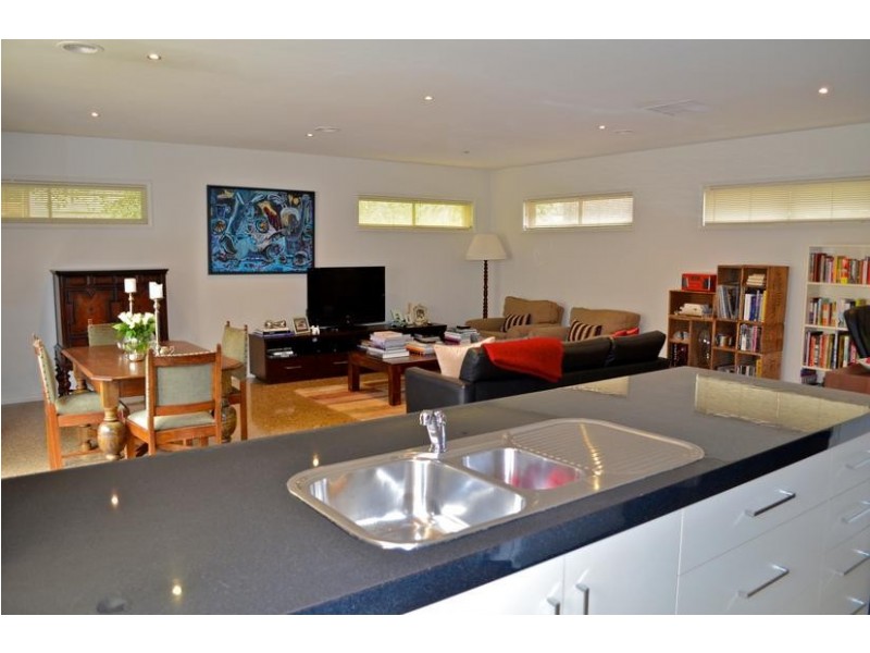 135 Havlin Street East, Flora Hill VIC 3550